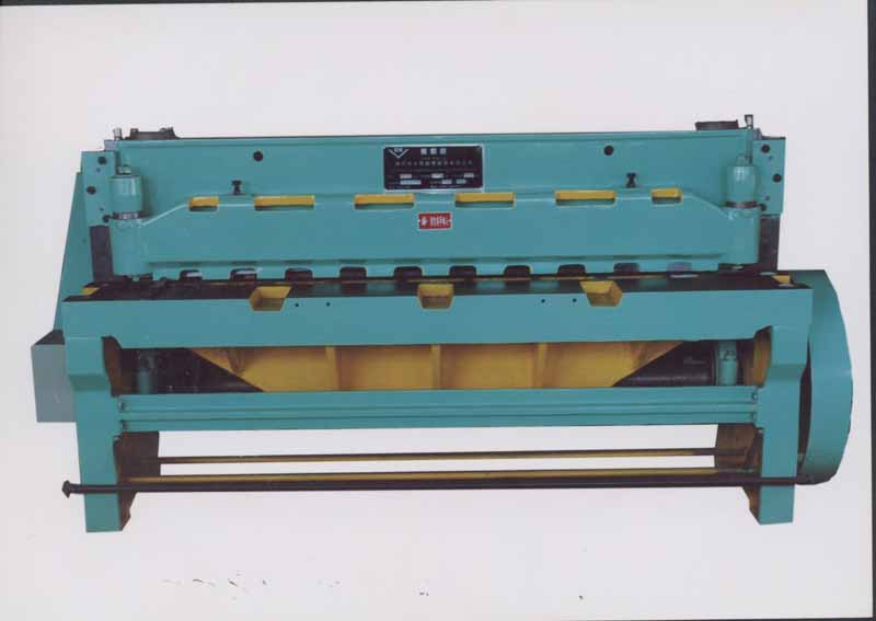 Q11-6.3×2000剪板机